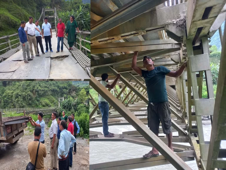 अमृत जोशी प्रतिष्ठानद्धारा पर्वतको दक्षिण क्षेत्र जोड्ने जीर्ण दोबिल्ला पुल मर्मत