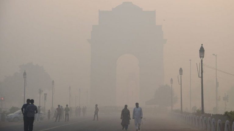 भारतको नयाँ दिल्लीका ८० प्रतिशत परिवार वायु प्रदूषणसँग सम्बन्धित रोगको चपेटामा