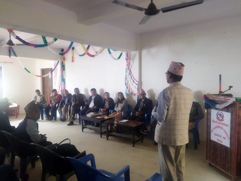 राष्ट्रिय भुमी आयोग पर्वतद्वारा ३ पालिकामा अन्तरक्रिया,भूमिहीन, सुकुम्बासी र अव्यवस्थितको रितपुर्वक निवेदन पठाउन सुवेदीको आग्रह!