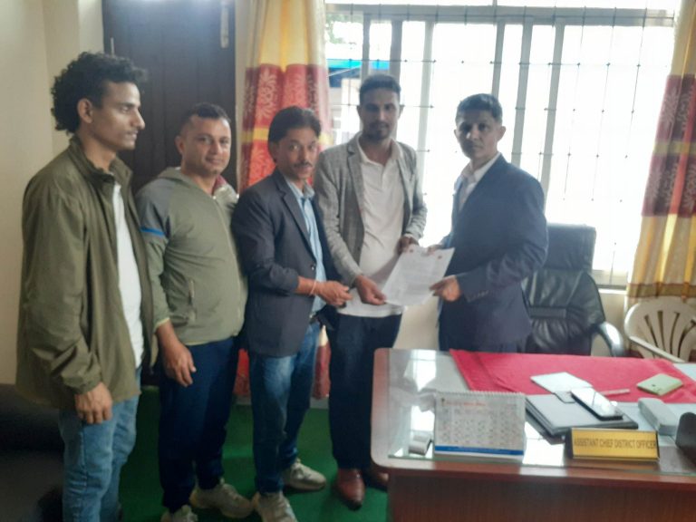प्रेस सेन्टर पर्वतद्धारा सरकारलाई १४ बुँदे ध्यानाकर्षण पत्र