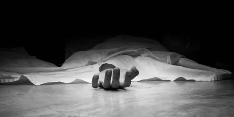 काठमाडौंमा पहिरोले घर पुरिँदा बाबुछोरीको मृत्यु