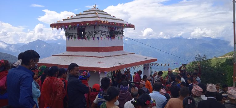 फलामखानीमा नवनिर्मित विश्वकर्मा मन्दिरको उद्घाटन !