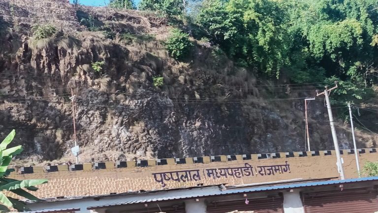 मध्यपहाडी लोकमार्ग अन्तर्गत पर्वत खण्डको ३ ठाउँमा मोटरेवल पुल बन्दै