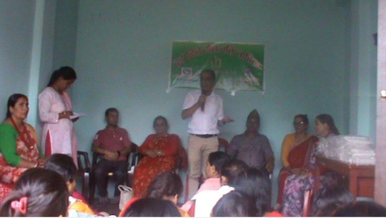 कुश्मा स्थित सहनशिल महिला विकास सहकारीद्वारा मैनबत्ति बनाउने तालिम सम्पन्न