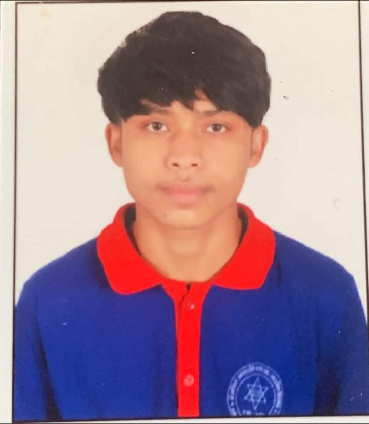 फलेवास चुरीका १७ बर्षिय दिपक ५ दिनदेखि सम्पर्क बिहिन, खोजीका लागि परिवारको अपिल