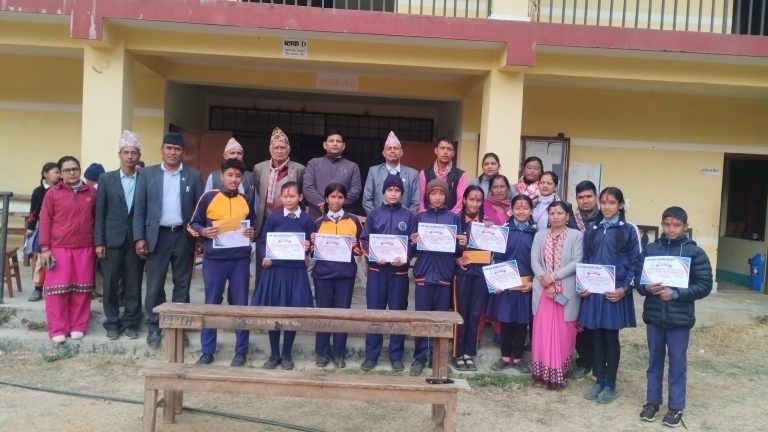 फलेवास नगर स्तरीय हाजिरीजवाफ प्रतियोगितामा जनता माबि प्रथम
