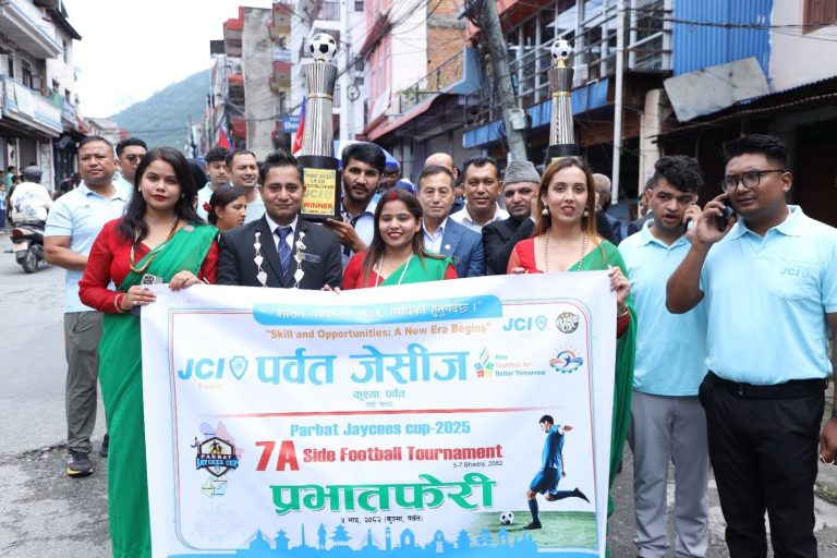 पर्वत जेसिजलाई अन्तराष्ट्रिय अवार्ड प्राप्त