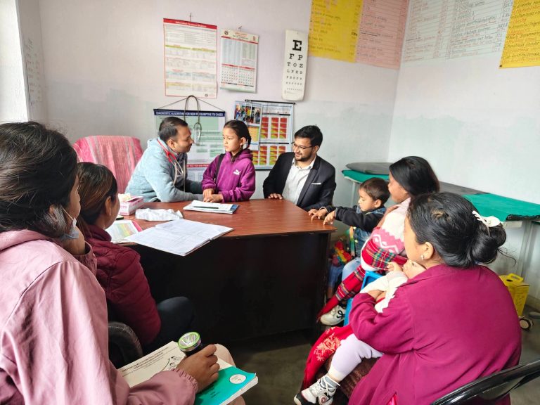 प्रदेश अस्पताल पर्वतको चिकित्सा सेवा विस्तार कार्यक्रम: महाशिलामा स्वास्थ्य शिविर सम्पन्न