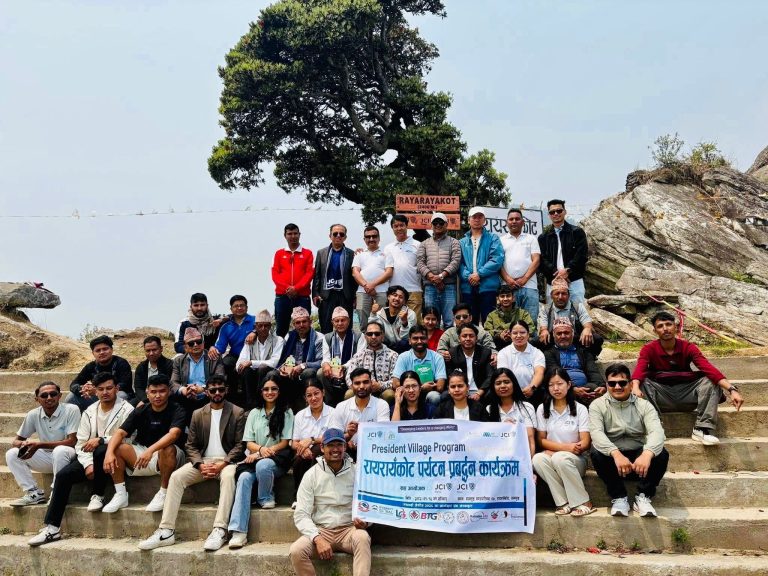 रायरायँकोटमा पर्यटन प्रबर्द्धनका लागि म्याग्दी,पर्वत र बाग्लुङ जेसीजद्वारा बोर्ड स्थापना