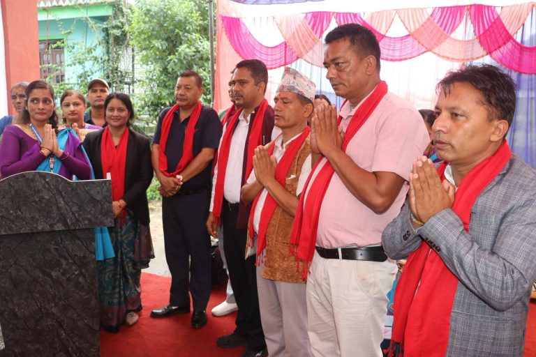 कुश्मा–८ को नवनिर्मित वडा कार्यालय भवन नगरप्रमुख जोशीद्वारा उद्घाटन